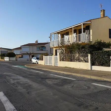Individuel 6-7 Pers Avec Barbecue, Terrasse, Parking, Animaux Admis A - Fr-1-784-18